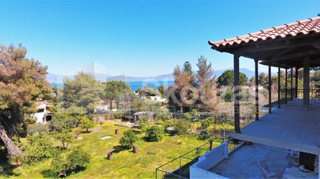 Μεζονέτα 190τ.μ. για πώληση-Λουτράκι-περαχώρα