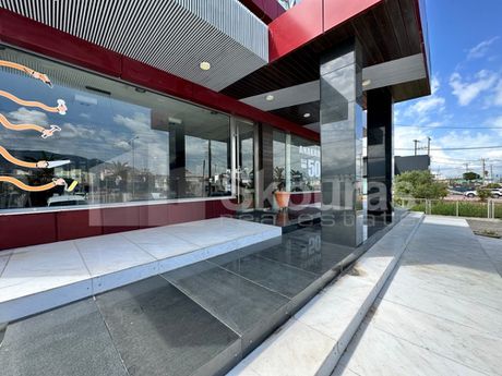 Επιχειρηματικό κτίριο 1.680 τ.μ. για ενοικίαση