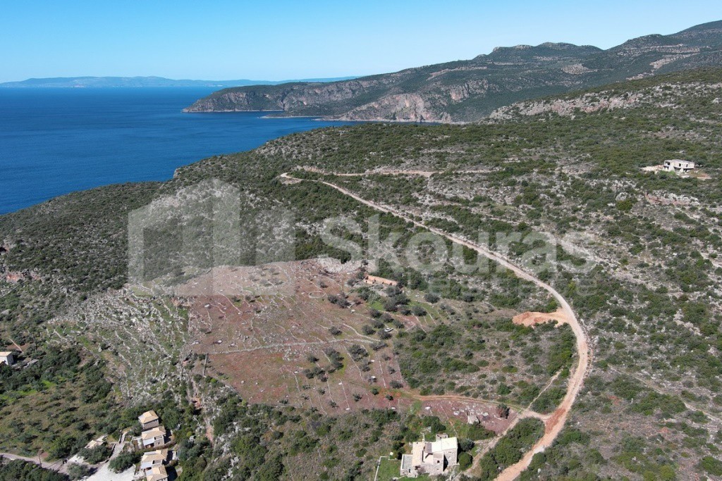 Αγροτεμάχια 14.006,28 τ.μ. προς πώληση, Καρδαμύλη