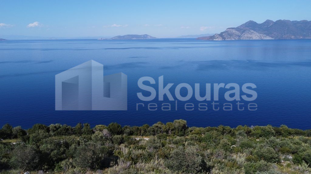 Αγροτεμάχια 23.650 τ.μ. προς πώληση, Νησίδα Τροιζήνας