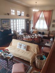 Detached home 304 sqm for sale
