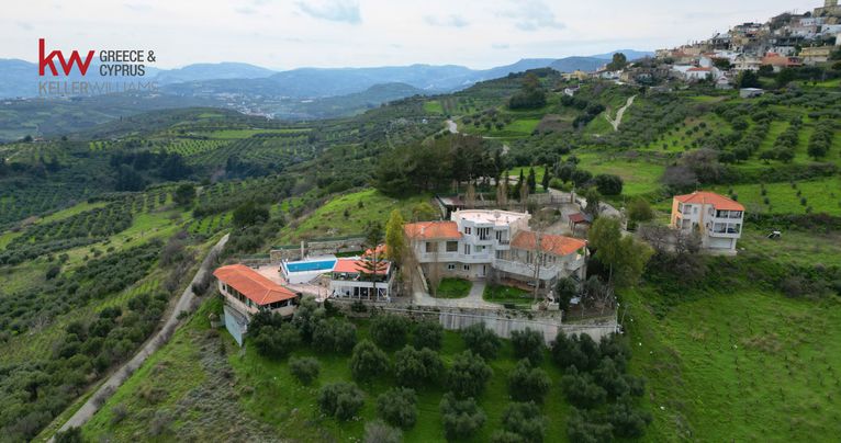 Ξενοδοχείο 582,87 τ.μ. για πώληση, Ν. Ηρακλείου, Γοργολαϊνη