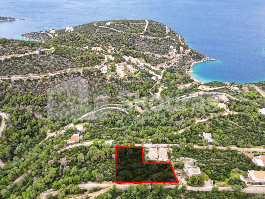 Οικόπεδο 3.107 τ.μ. προς πώληση, Πευκάλι