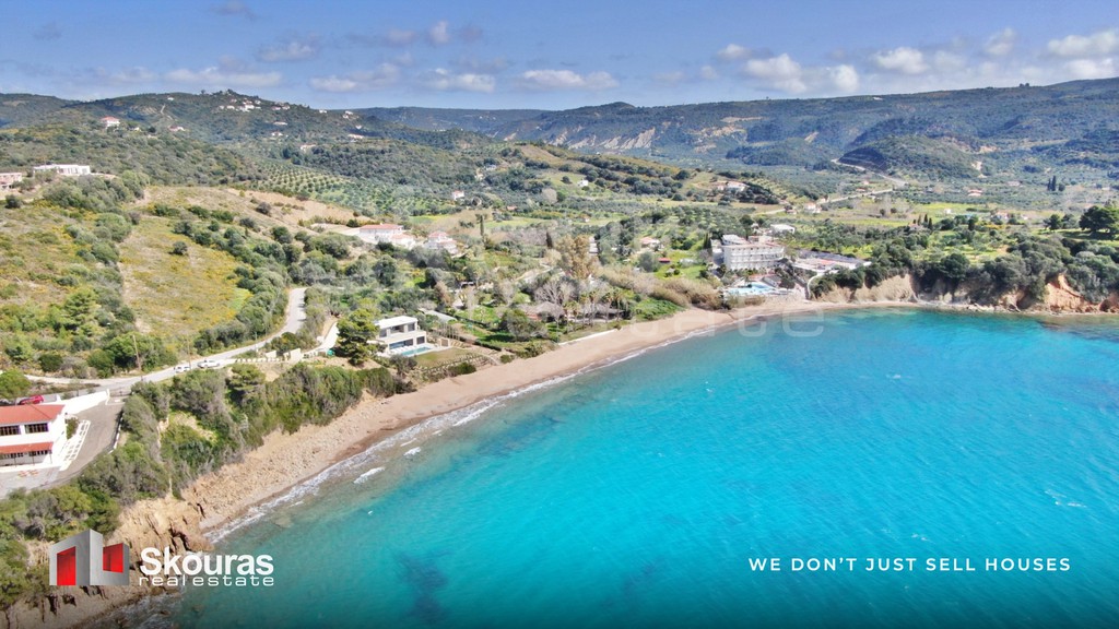 Αγροτεμάχια 15.958,60 τ.μ. προς πώληση, Μεθώνη Μεσσηνίας