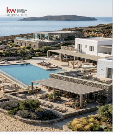 Αγροτεμάχια 10.000 τ.μ. για πώληση, Κυκλάδες, Αντίπαρος