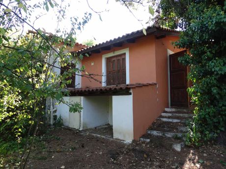 Land plot 823sqm for sale-Drosia