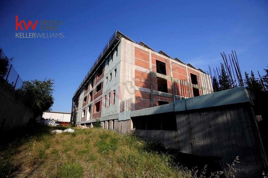 Βιομηχανικός χώρος 3.200 τ.μ. προς πώληση, Ζώνη Χονδρεμπορίου Κρυονερίου