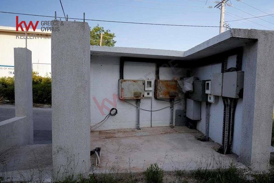 Βιομηχανικός χώρος 3.200 τ.μ. προς πώληση, Ζώνη Χονδρεμπορίου Κρυονερίου