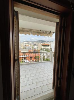Building 240sqm for sale-Petroupoli