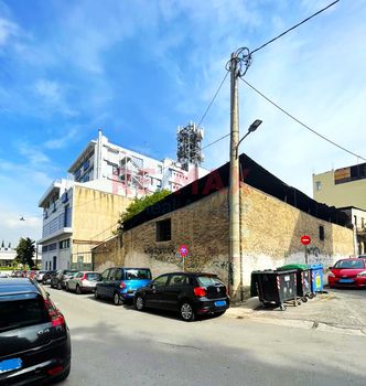 Land plot 722sqm for sale-Petralona