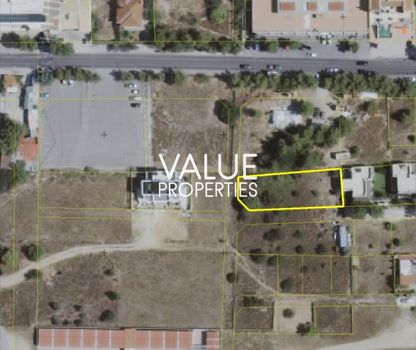 Land plot 651,96 sqm for sale