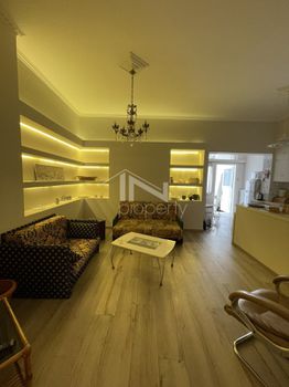 Apartment 100sqm for sale-Petroupoli