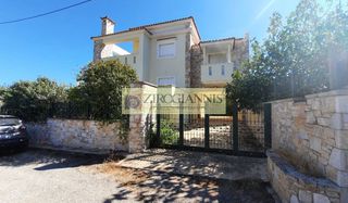 Detached home 288 sqm for sale