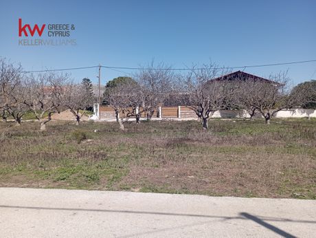 Land plot 563sqm for sale-Anavissos