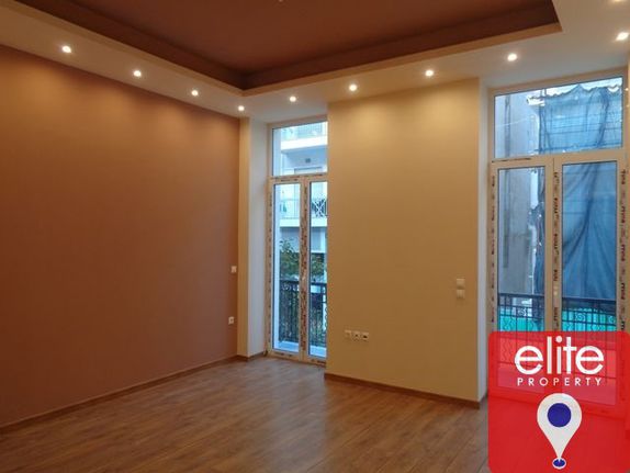 Office 125 sqm for rent, Piraeus, Terpsithea