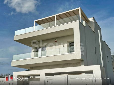 Μονοκατοικία 263,48τ.μ. για πώληση-Λουτράκι-περαχώρα