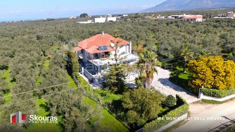 Μονοκατοικία 250τ.μ. για πώληση-Φιλιατρά