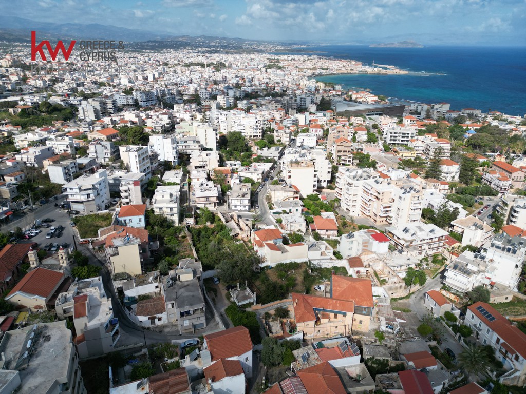 Οικόπεδο 773 τ.μ. προς πώληση, Χαλέπα