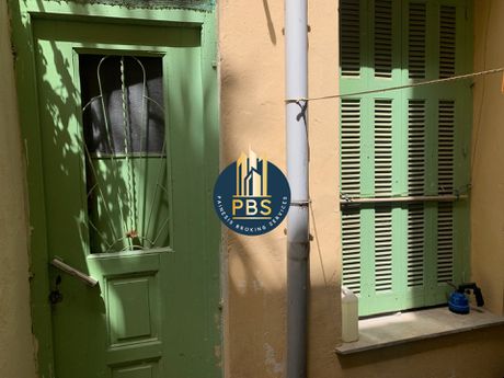 Κτίριο 270τ.μ. για πώληση-Εξάρχεια - νεάπολη