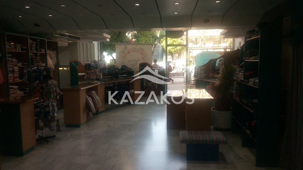 Κατάστημα 521 τ.μ. προς πώληση, Ζωγράφου