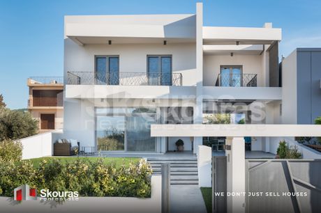 Μονοκατοικία 216τ.μ. για πώληση-Λουτράκι-περαχώρα