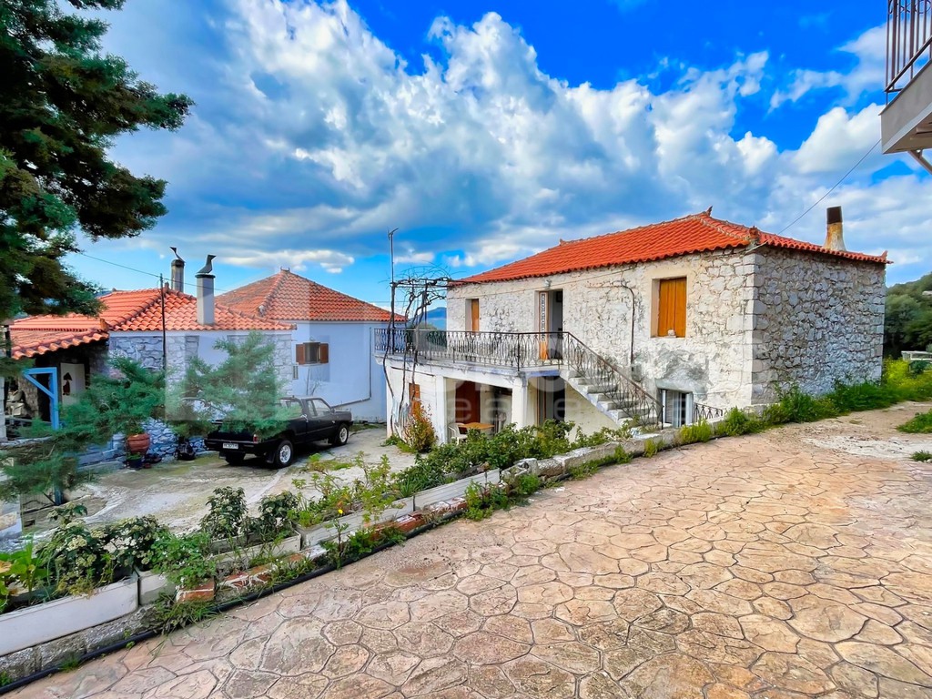 Μονοκατοικία 120 τ.μ. προς πώληση, Καρατζάς