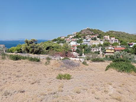Οικόπεδο 1.800τ.μ. για πώληση-Καλύβια θορικού