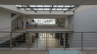 Επιχειρηματικό κτίριο 800 τ.μ. για πώληση