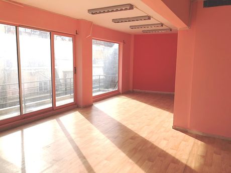 Business bulding 677sqm for sale-Chalandri