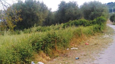 Land plot 225sqm for sale-Gerakas