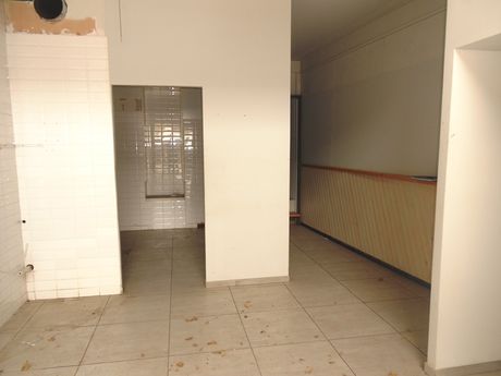 Store 58sqm for rent-Marousi
