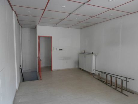 Store 66sqm for rent-Agia Paraskevi