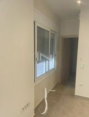 Studio / γκαρσονιέρα 34 τ.μ. για πώληση, Πειραιάς, Αγία Σοφία-thumb-2