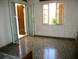 Μονοκατοικία 228 τ.μ. για πώληση, Πειραιάς, Αγία Σοφία-thumb-4