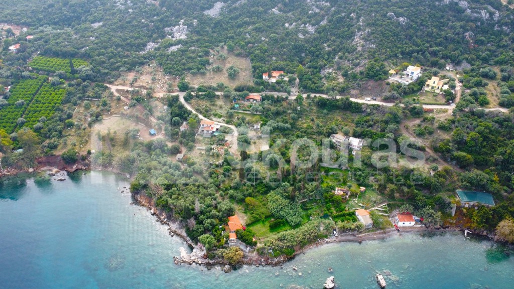 Αγροτεμάχια 5.300 τ.μ. προς πώληση, Μήλος Τροιζήνας