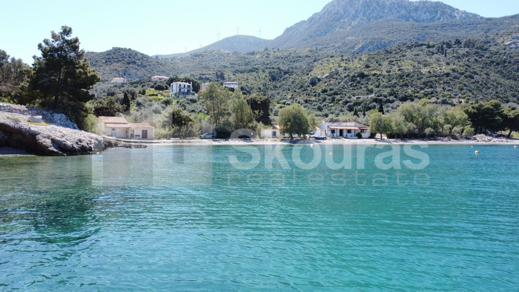 Αγροτεμάχια 7.631 τ.μ. προς πώληση, Νησίδα Τροιζήνας