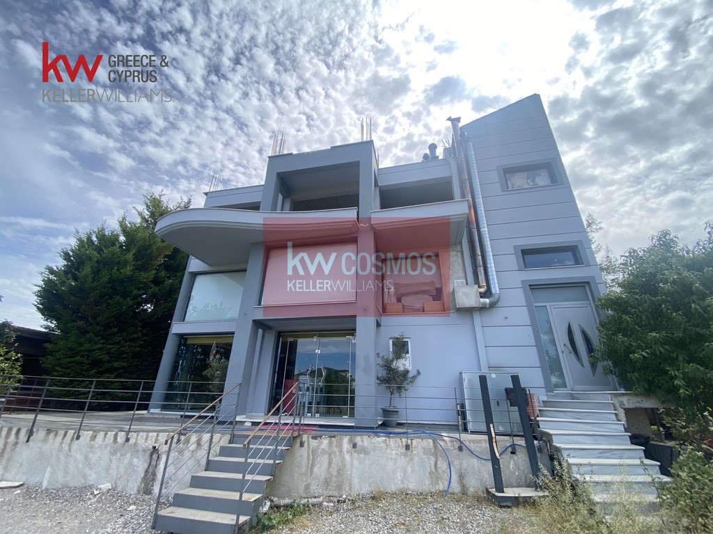 Επιχειρηματικό κτίριο 1.100 τ.μ. προς πώληση, Κέντρο Σχηματαρίου