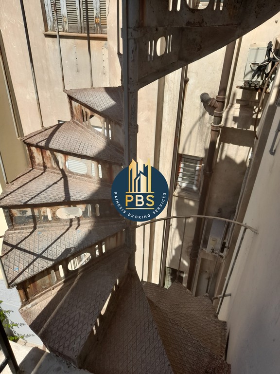 Κτίριο 600 τ.μ. προς πώληση, Κυψέλη Αθήνας