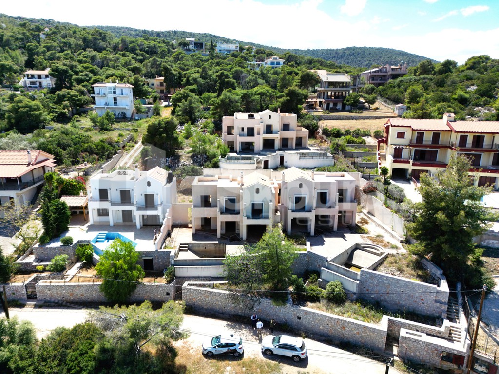 Συγκρότημα διαμερισμάτων 743 τ.μ. προς πώληση, Σολύγεια