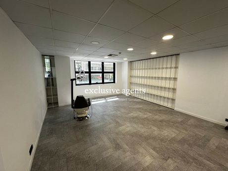 Office 80 sqm for rent