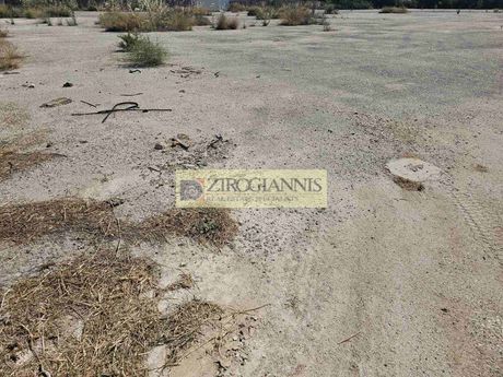 Οικόπεδο 6.700τ.μ. για πώληση-Καλύβια θορικού