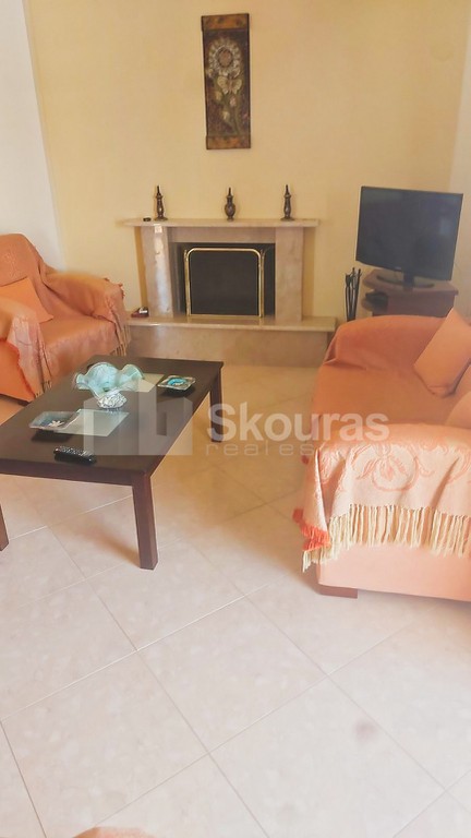 Μονοκατοικία 220 τ.μ. προς πώληση, Άσσος-Λεχαίο