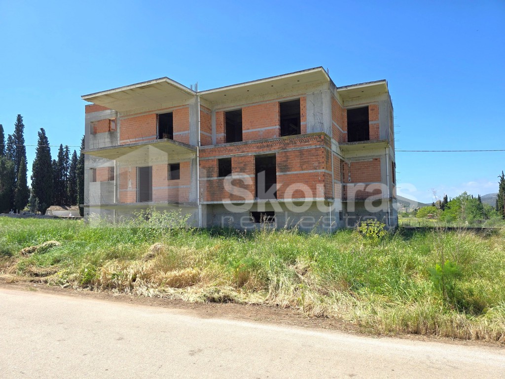 Συγκρότημα διαμερισμάτων 375 τ.μ. προς πώληση, Λυγουριό
