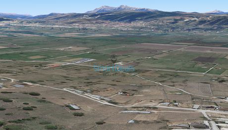 Αγροτεμάχια 2.500τ.μ. για πώληση-Πέραμα