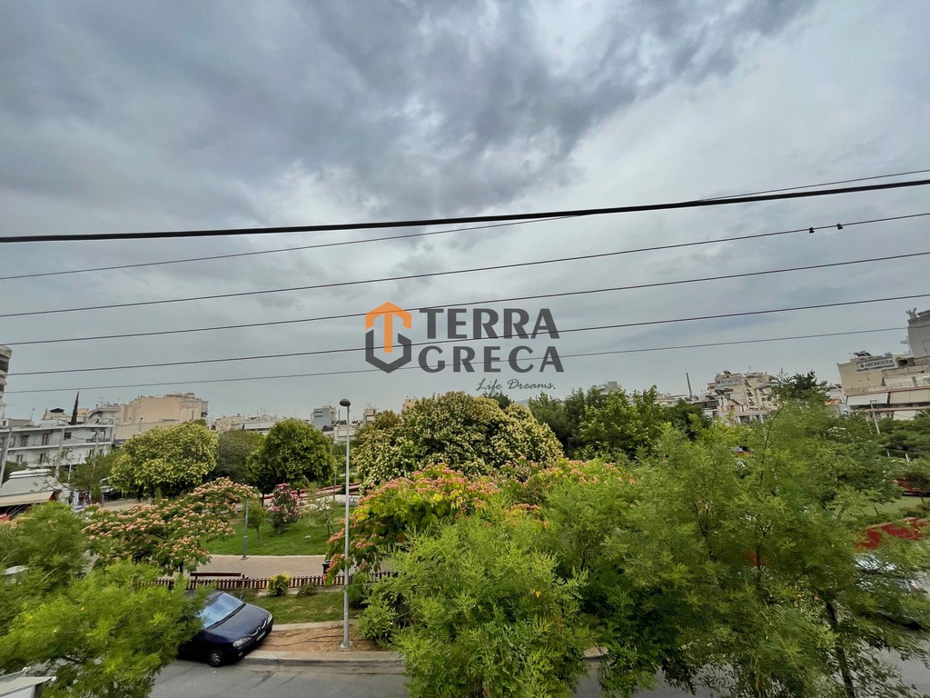 Κτίριο 230 τ.μ. πρός πώληση, Πειραιάς - Προάστια, Κορυδαλλός