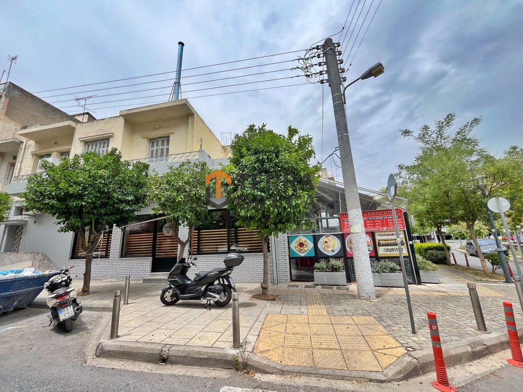 Κτίριο 230 τ.μ. πρός πώληση, Πειραιάς - Προάστια, Κορυδαλλός