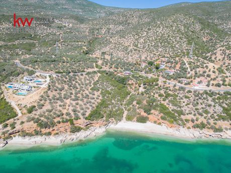 Land plot 4.100sqm for sale-North Kinouria
