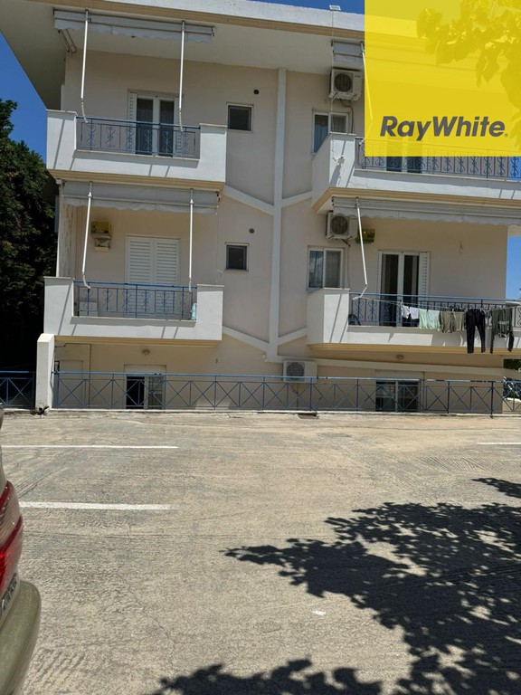 Συγκρότημα διαμερισμάτων 600 τ.μ. προς πώληση, Περιγιάλι Άσσου-Λεχαίου