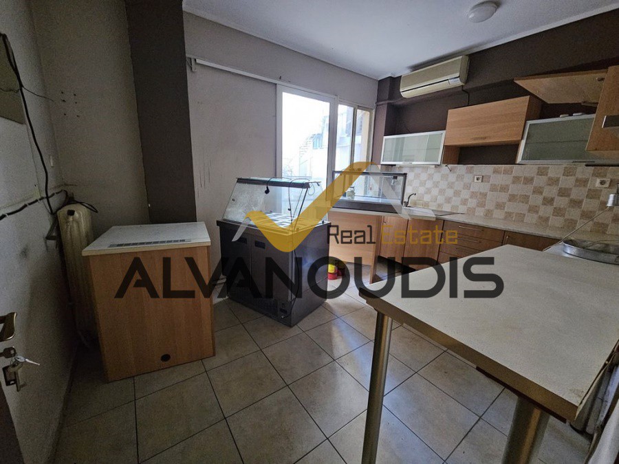 Γραφείο 18 τ.μ. πρός ενοικίαση, Θεσσαλονίκη - Κέντρο, Λαδάδικα
