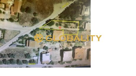 Land plot 639sqm for sale-Paiania